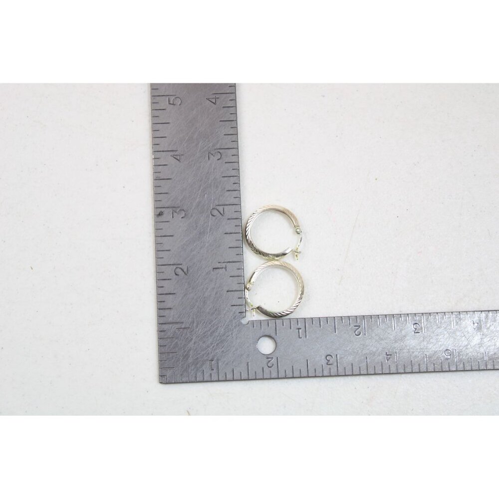 Pierced Earrings Hoops Silvertone Silver Tone Vintage 93442 - Picture 2 of 7